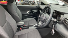 Toyota Yaris 1.5 Hybrid Design 5dr CVT Hybrid Hatchback